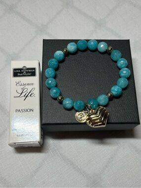 PartyLite Essence of Life Bracelet Blue
Silver Heart Charm
Passion Scent Beads